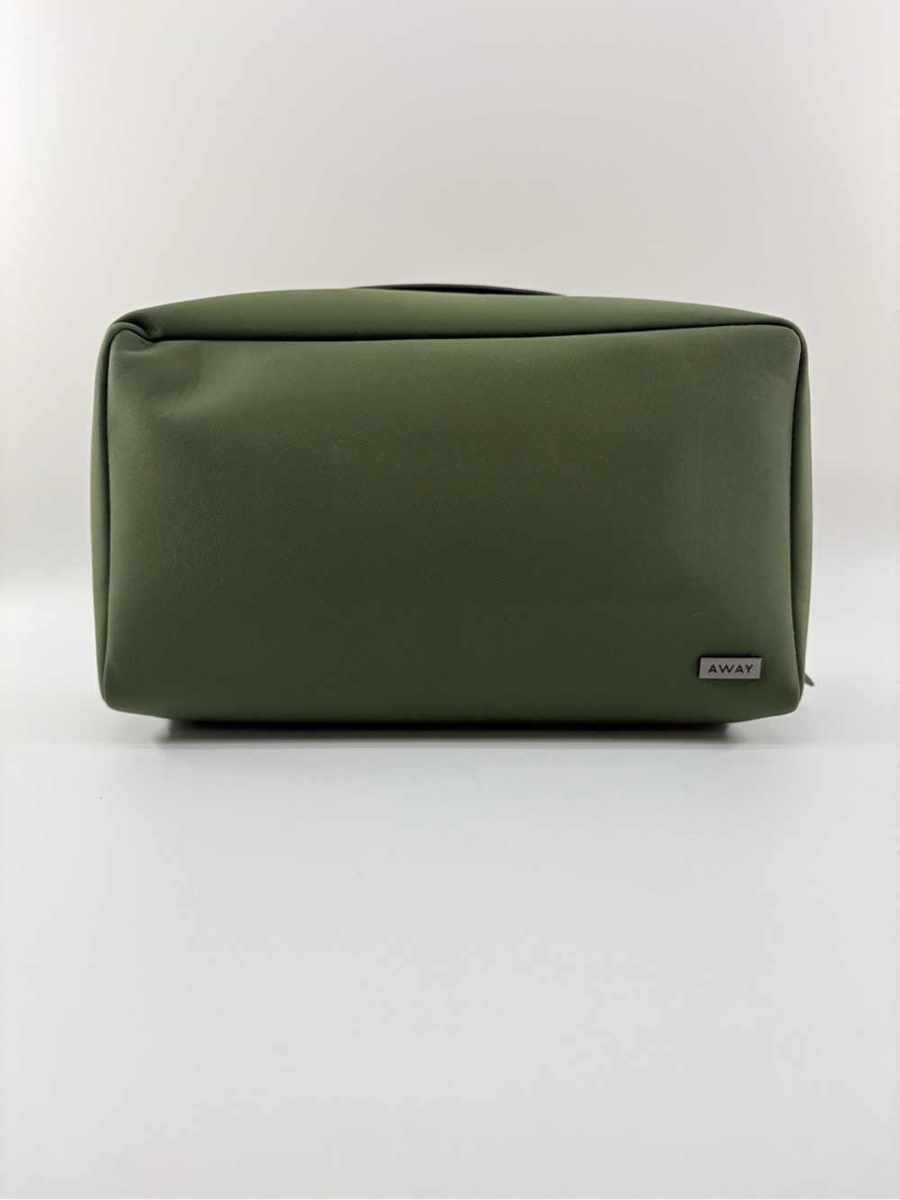 Away Large Toiletry Bag Olive Green Nylon Travel Dopp Kit Organizer